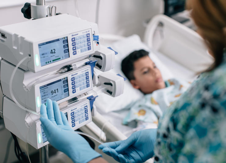 Nurse and Patient with NOVUM pump displayed
